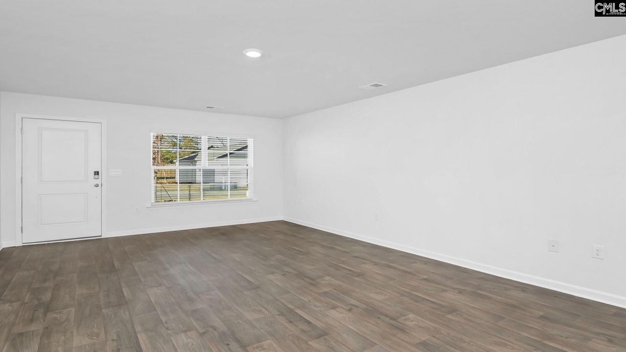 114 Kirkwood Court Photo 12