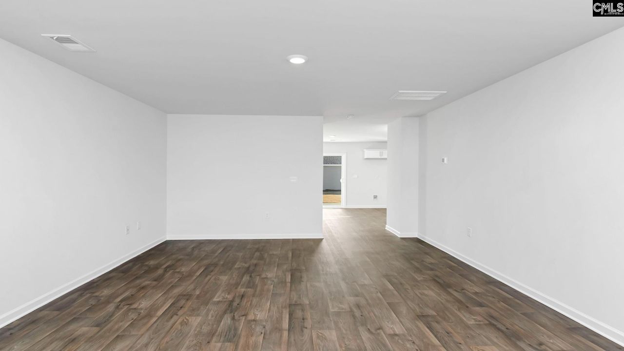 114 Kirkwood Court Photo 15