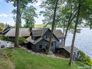 91 Lake North, New Fairfield, CT 06812