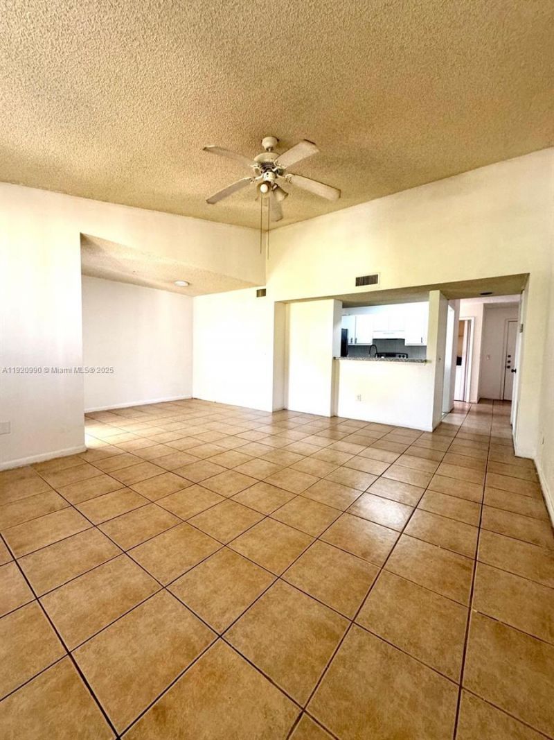 4341 W Mcnab Rd, Unit 27, Pompano Beach, FL 33069 Photo
