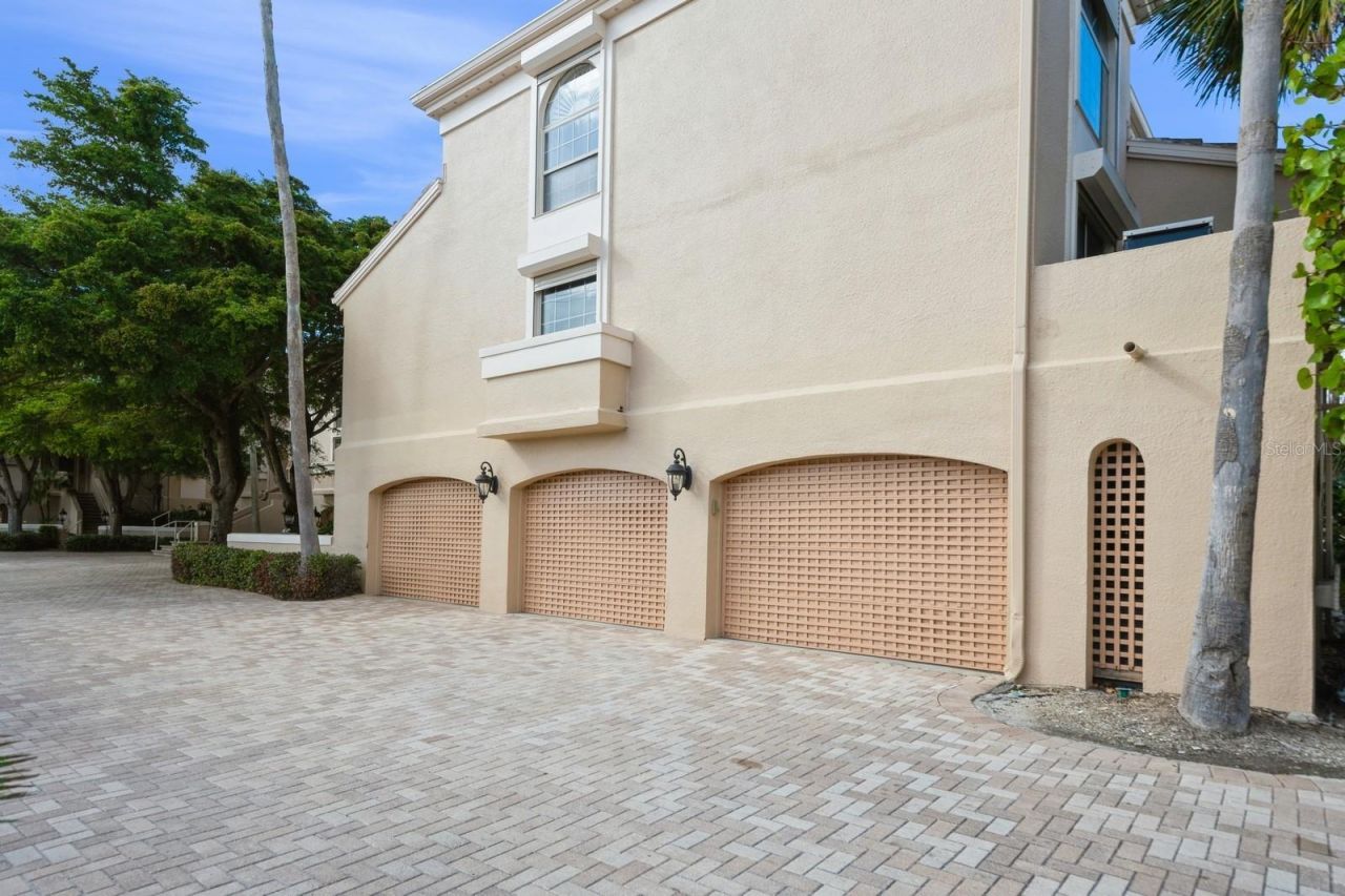 1195 Coquille Street, Unit 309, Sarasota, FL 34242 Photo