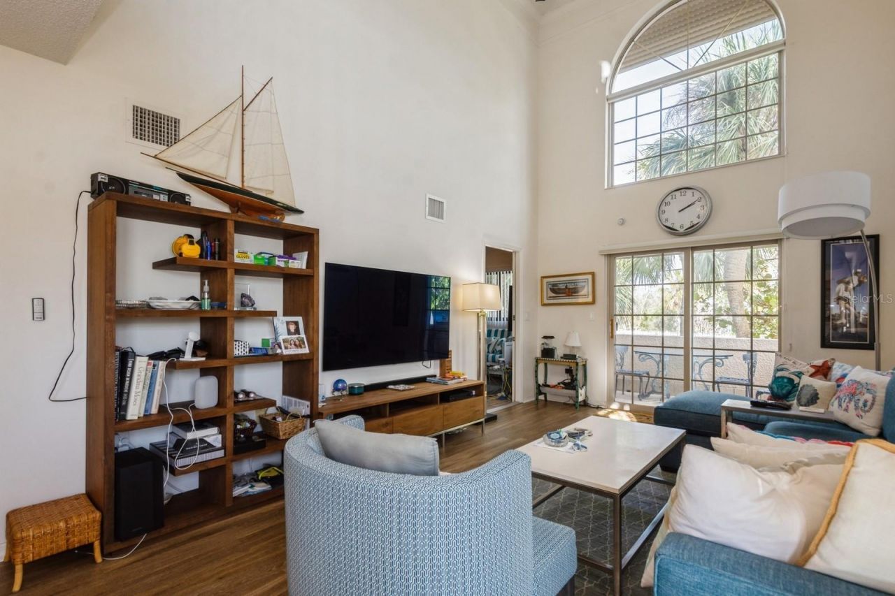 1195 Coquille Street, Unit 309, Sarasota, FL 34242 Photo