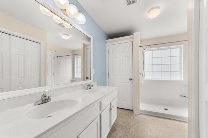 2451 Scholar Lane Photo 14