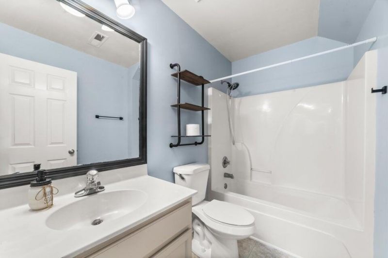 2451 Scholar Lane Photo 16