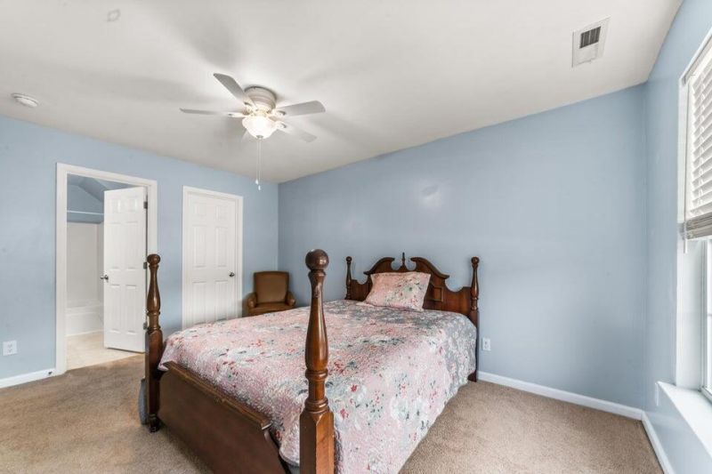 2451 Scholar Lane Photo 7