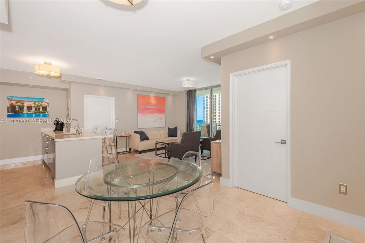 17555 E Atlantic Blvd, Unit 1005, Sunny Isles Beach, FL 33160 Photo