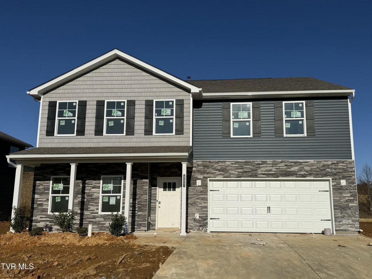 237 Artist Avenue, Johnson City, TN 37615 Main Photo