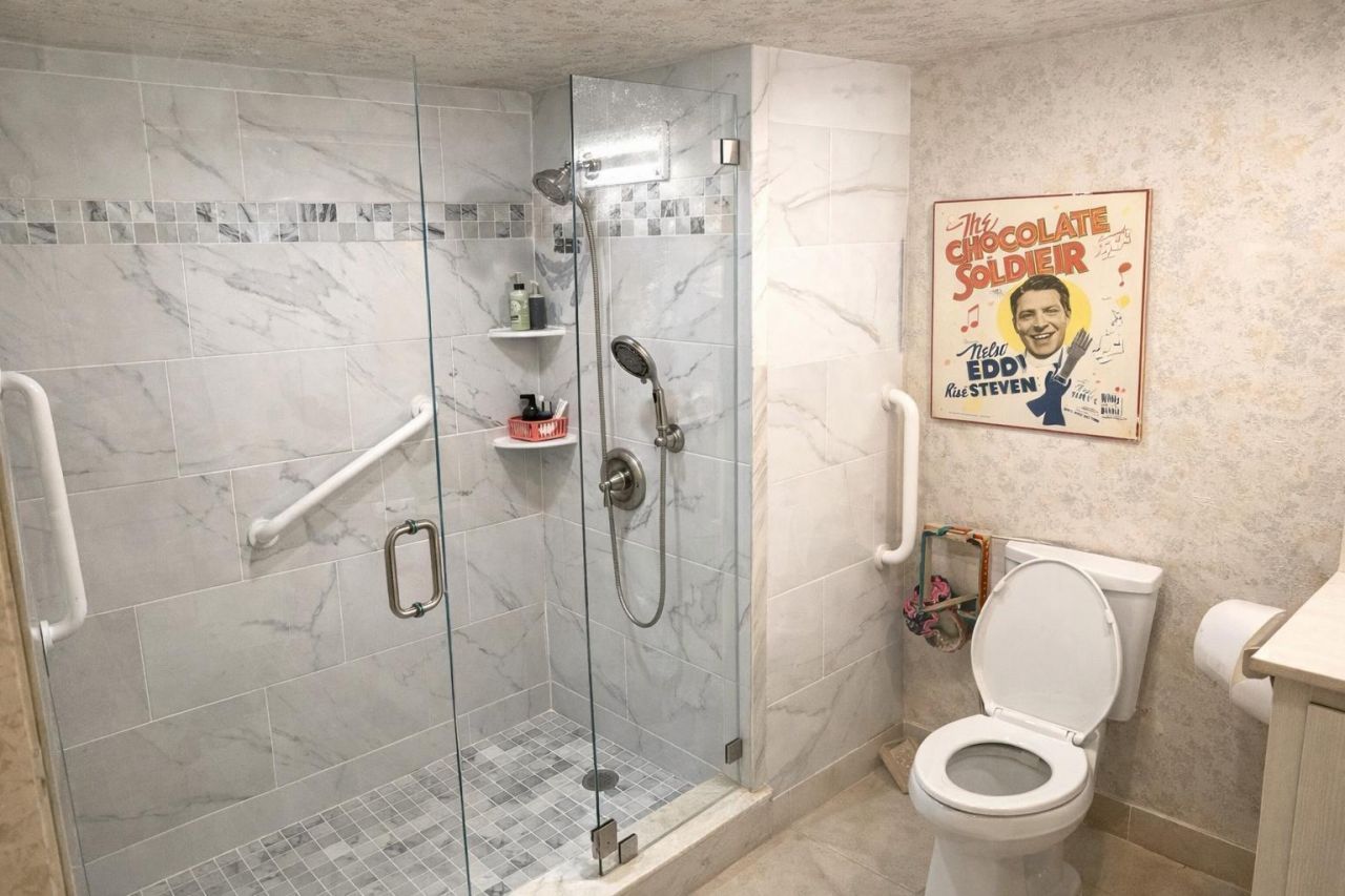 8305 Casa Del Lago, Unit E, Boca Raton, FL 33433 Photo