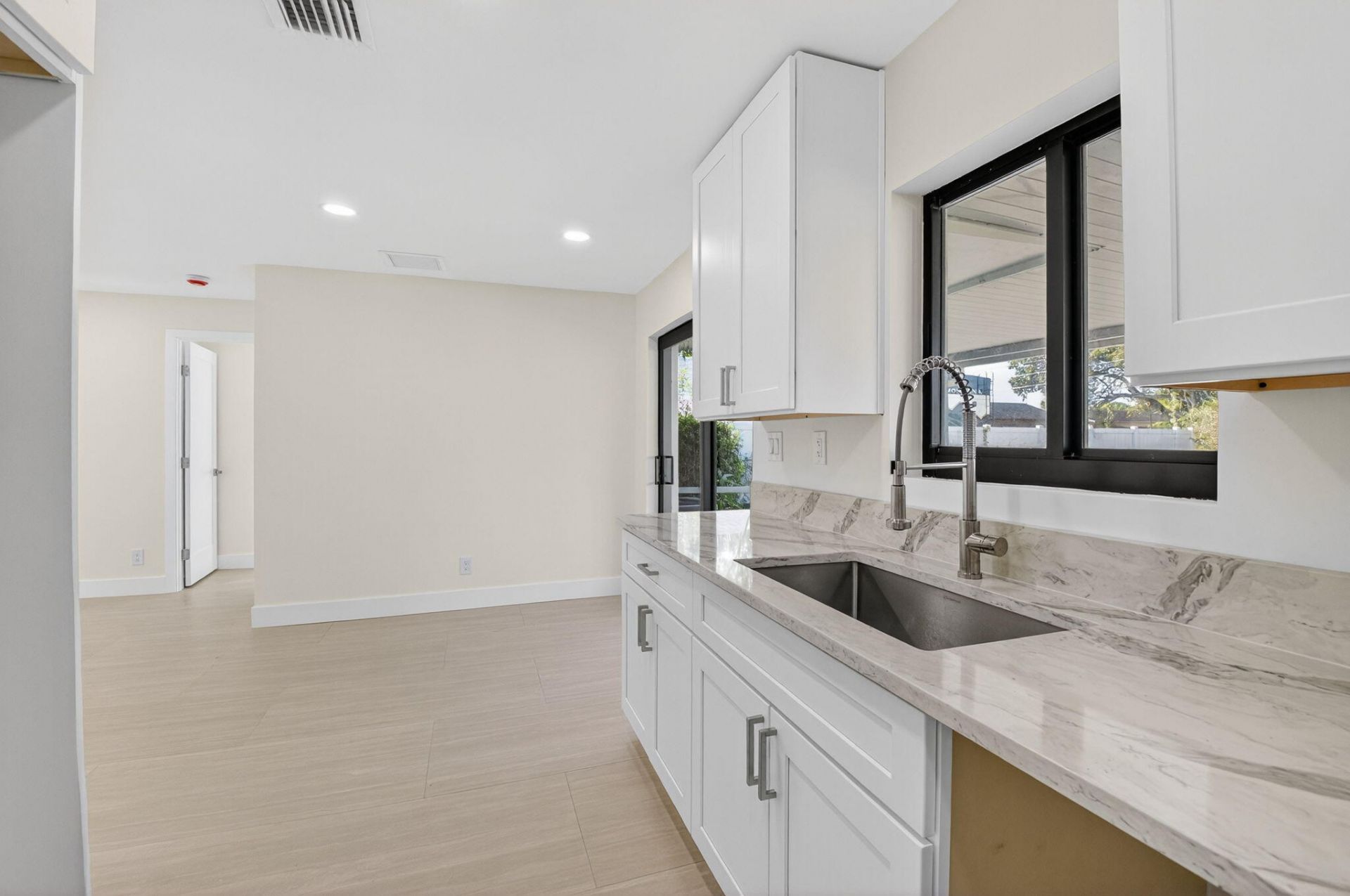 122 SW 9th Avenue, Delray Beach, FL 33444 Photo