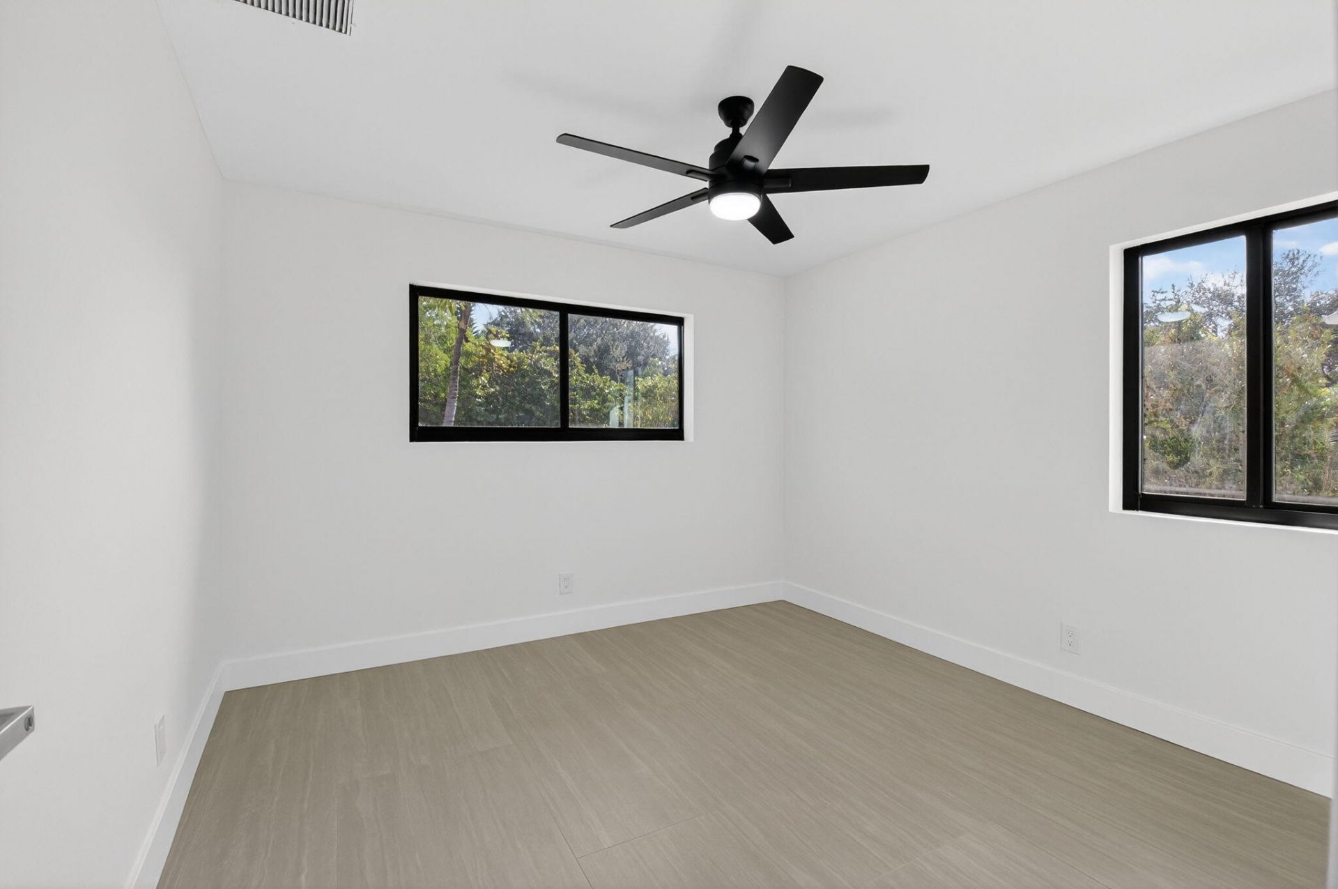 122 SW 9th Avenue, Delray Beach, FL 33444 Photo