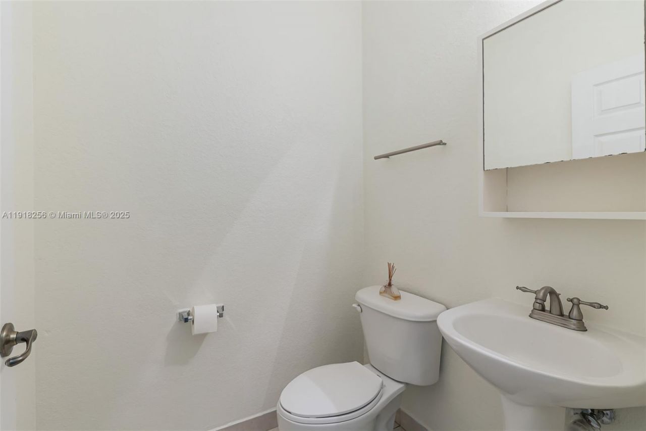 12566 SW 126th Ave, Miami, FL 33186 Photo