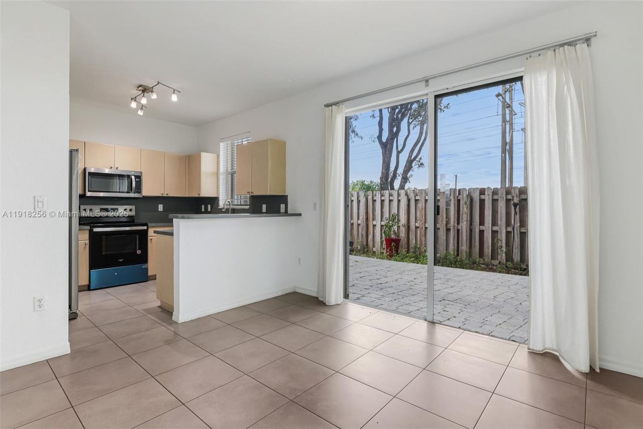 12566 SW 126th Ave, Miami, FL 33186 Photo