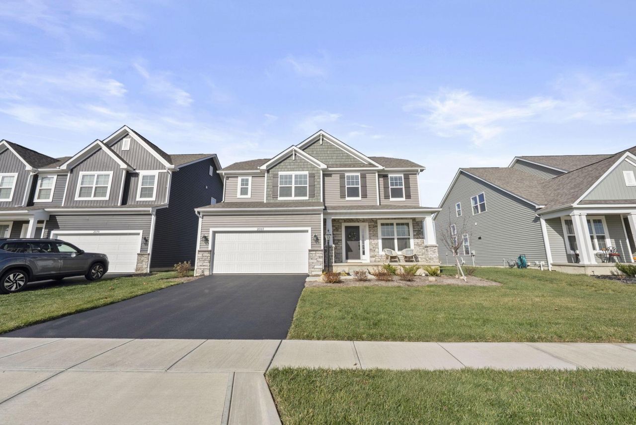 2053 Slippery Rail Drive, Plain City, OH 43064 Main Photo