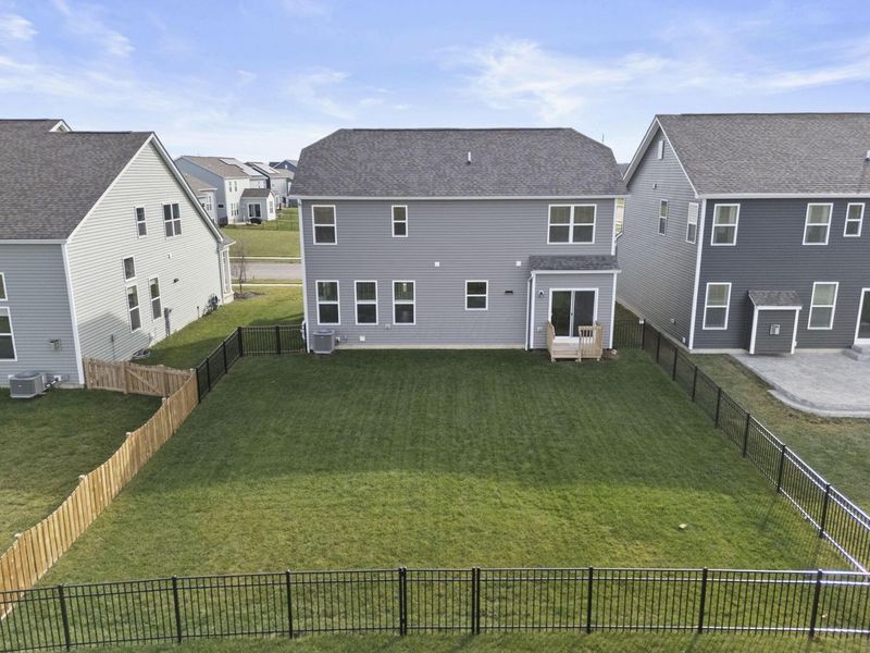 2053 Slippery Rail Drive, Plain City, OH 43064 Photo 3