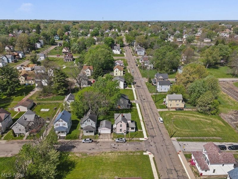 955 E Summit Street, Alliance, OH 44601 Photo 34