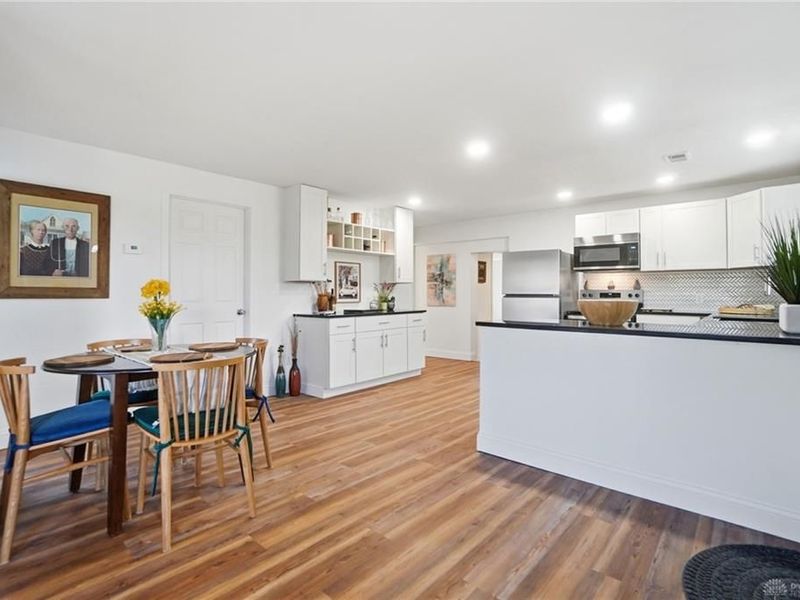 9185 S Mann Road, Bethel Township, OH 45371 Photo 12