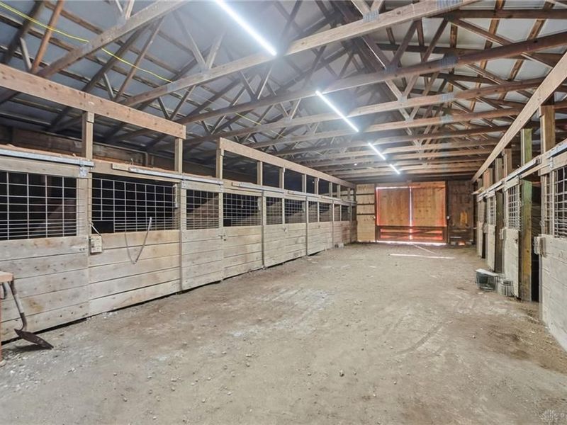 9185 S Mann Road, Bethel Township, OH 45371 Photo 39