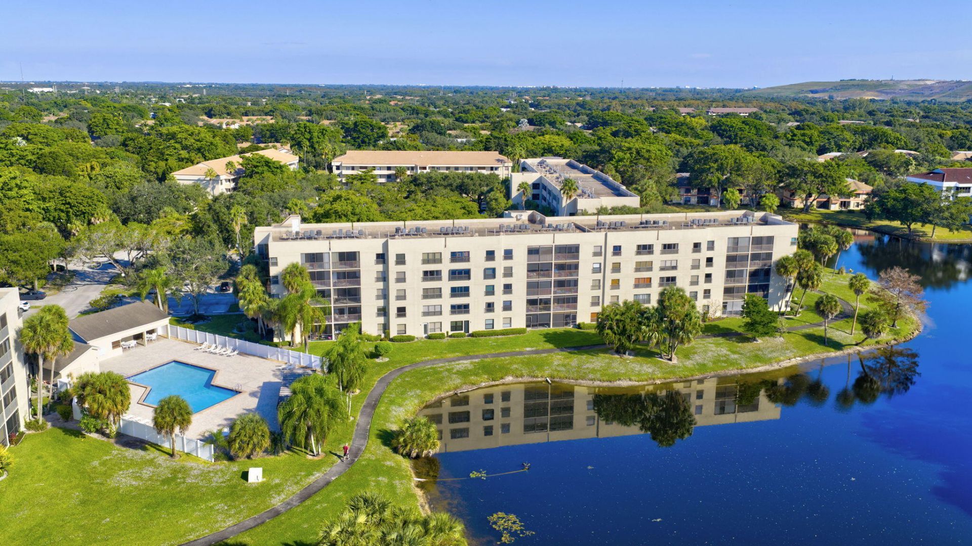 3000 NW 42nd Avenue, Unit B404, Coconut Creek, FL 33066 Photo