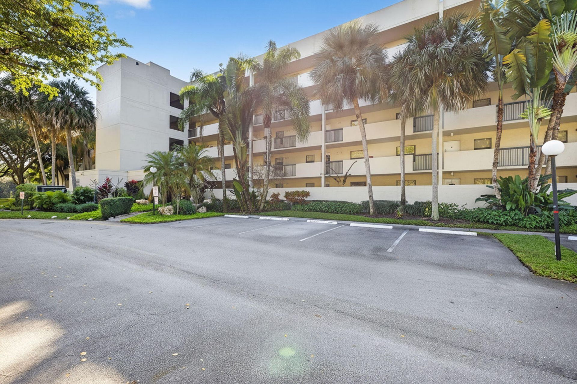 3000 NW 42nd Avenue, Unit B404, Coconut Creek, FL 33066 Photo