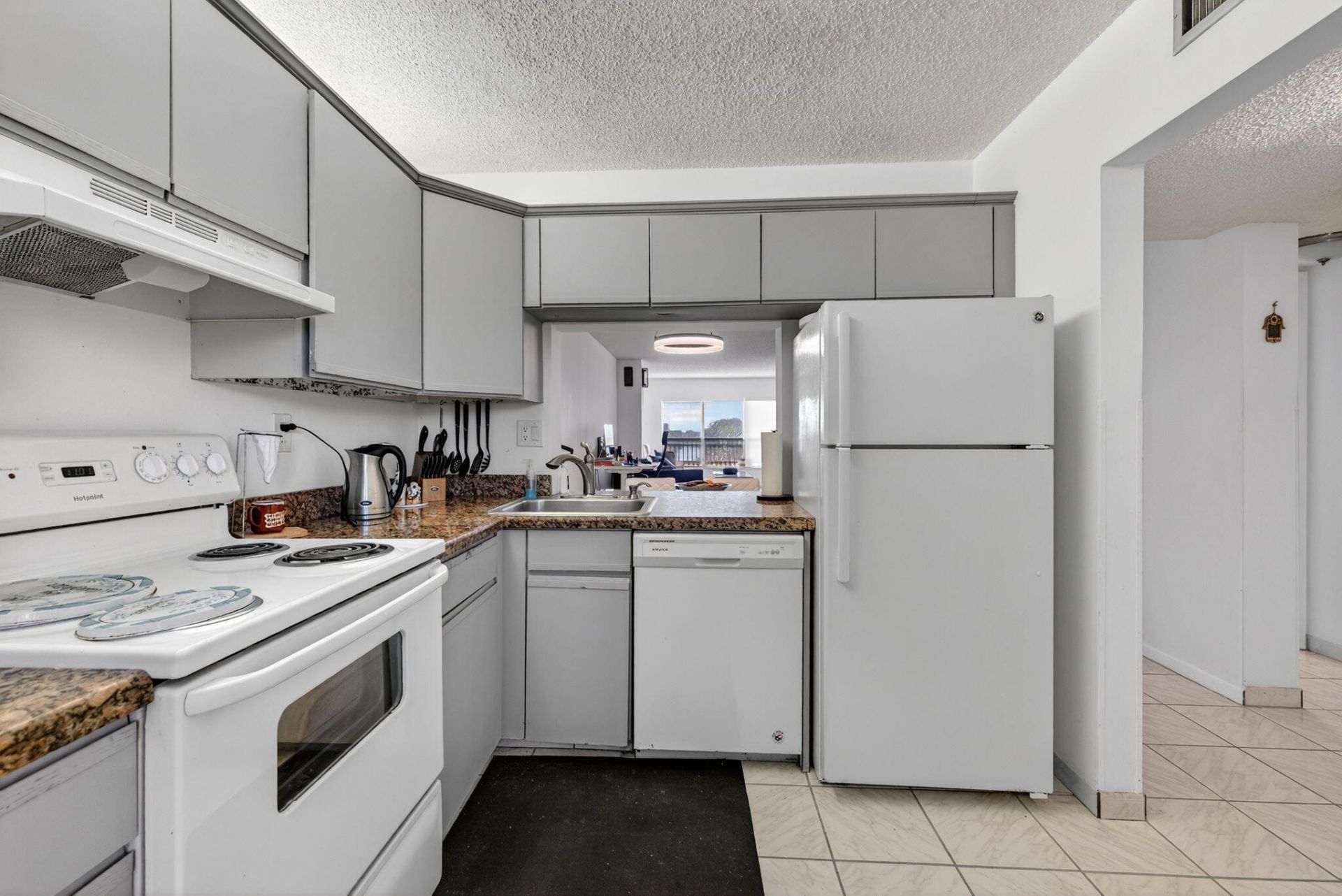 3000 NW 42nd Avenue, Unit B404, Coconut Creek, FL 33066 Photo