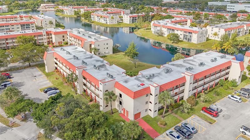 3051 Sunrise Lakes Drive, Unit 302, Fort Lauderdale, FL 33322 Photo