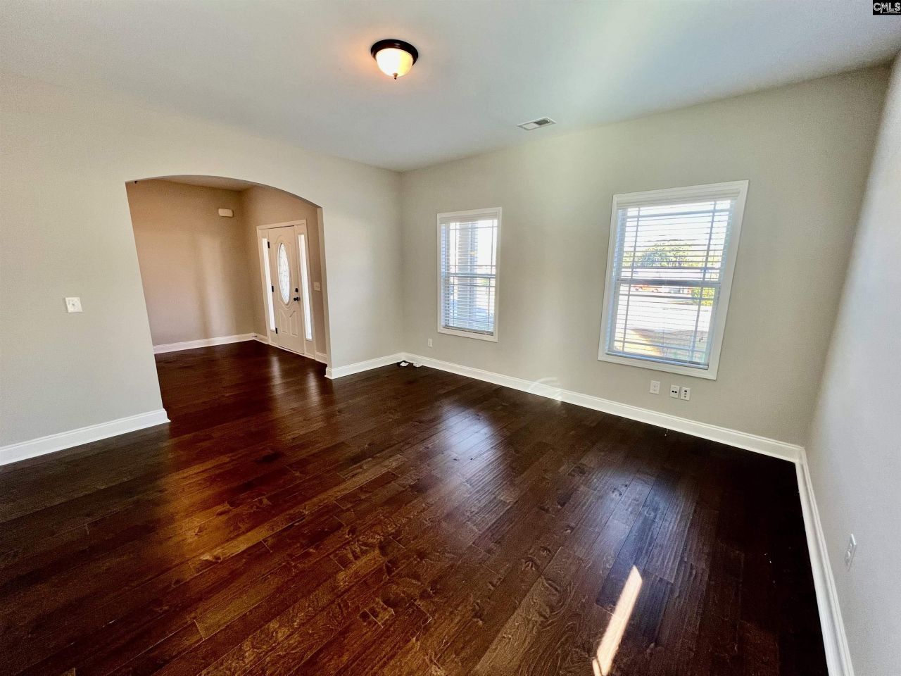 135 Shoals Landing Drive Photo 4