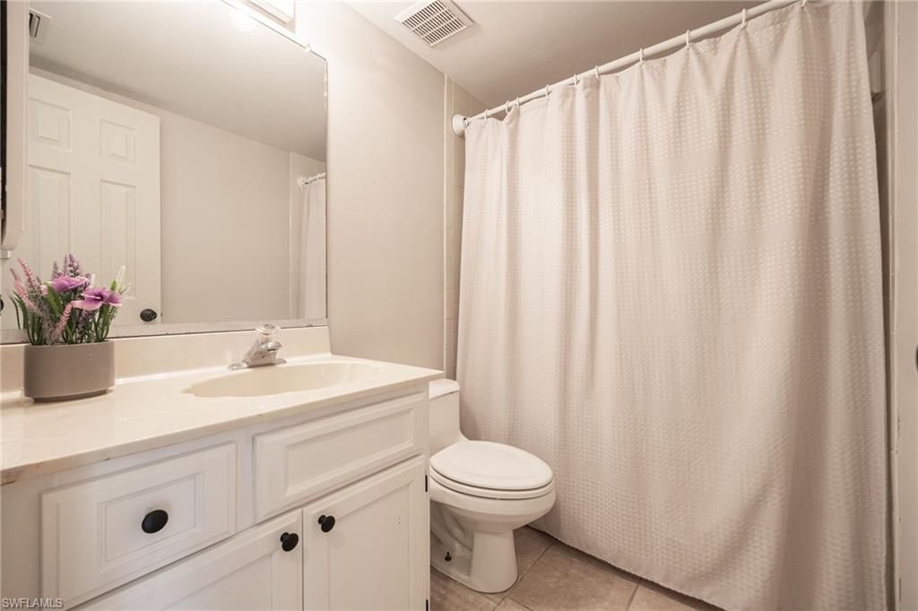 423 Cape Coral Pkwy W, Unit 102, Cape Coral, FL 33914 Photo