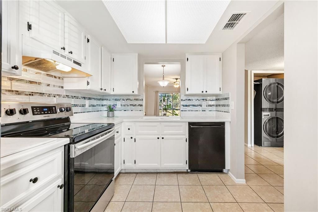 423 Cape Coral Pkwy W, Unit 102, Cape Coral, FL 33914 Photo