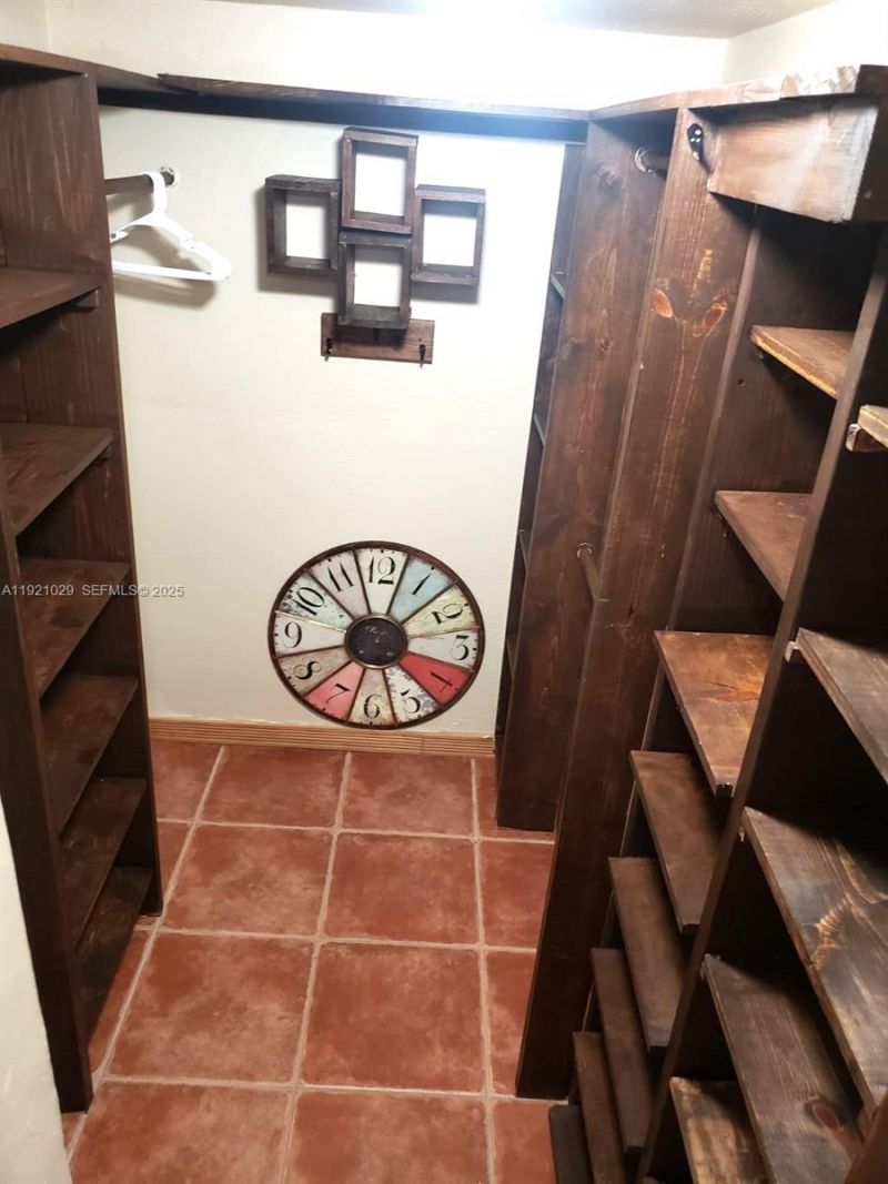 635 SW 64th Ct, Miami, FL 33144 Photo