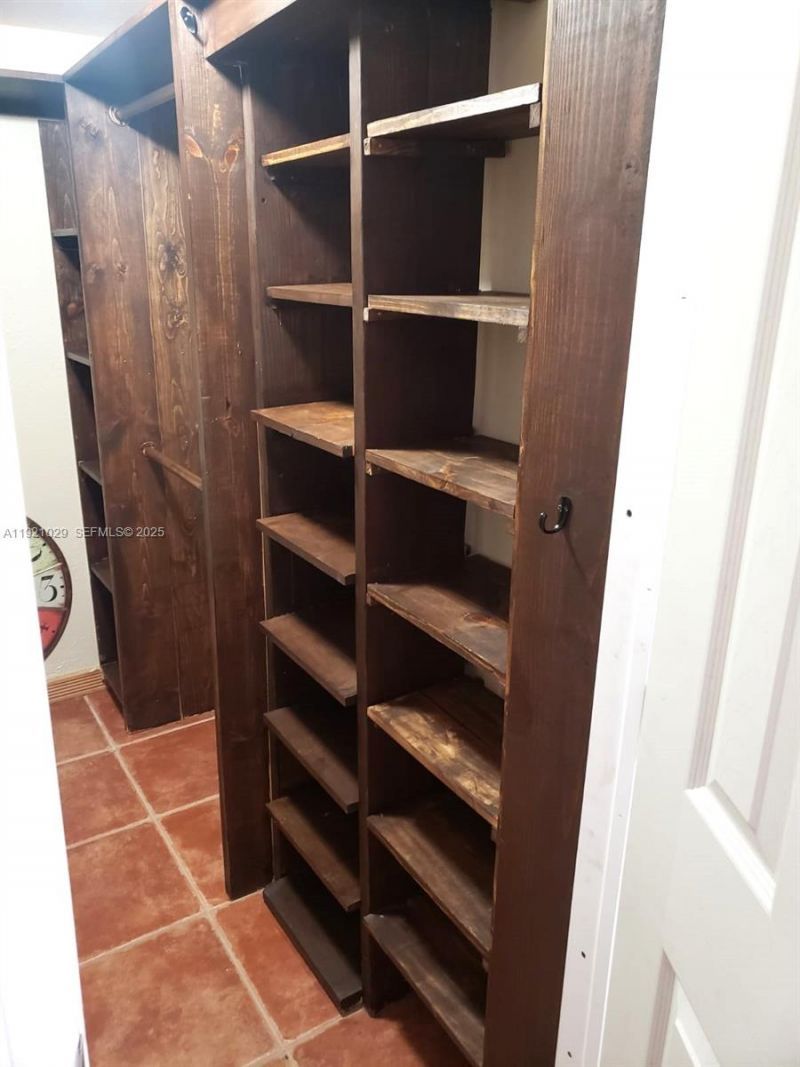 635 SW 64th Ct, Miami, FL 33144 Photo