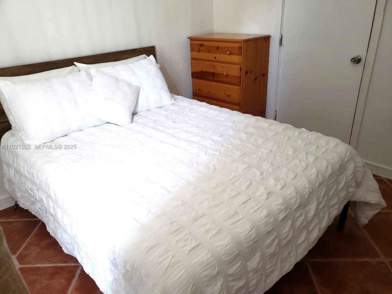 635 SW 64th Ct, Miami, FL 33144 Photo