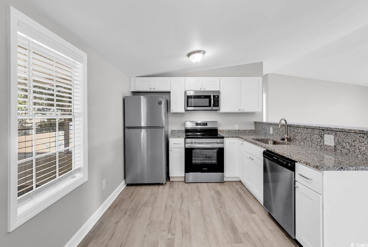 827 White Sand Ct. Photo 10