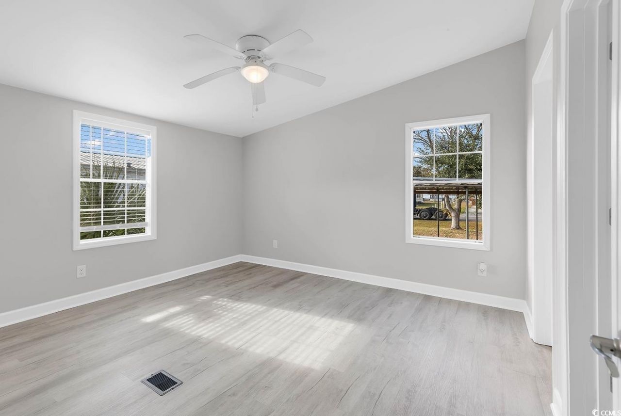 827 White Sand Ct. Photo 14