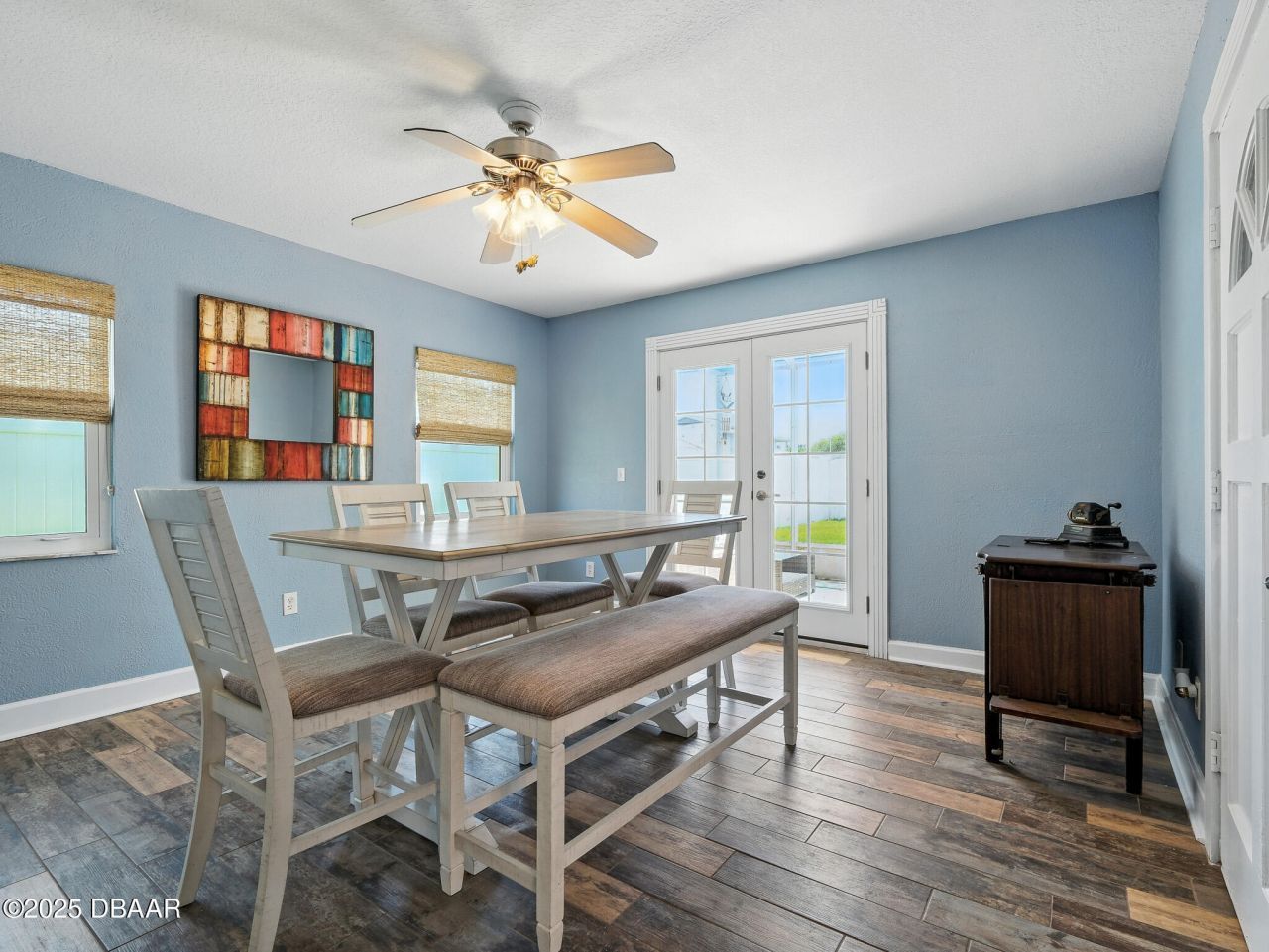 833 E 25th Avenue, New Smyrna Beach, FL 32169 Photo