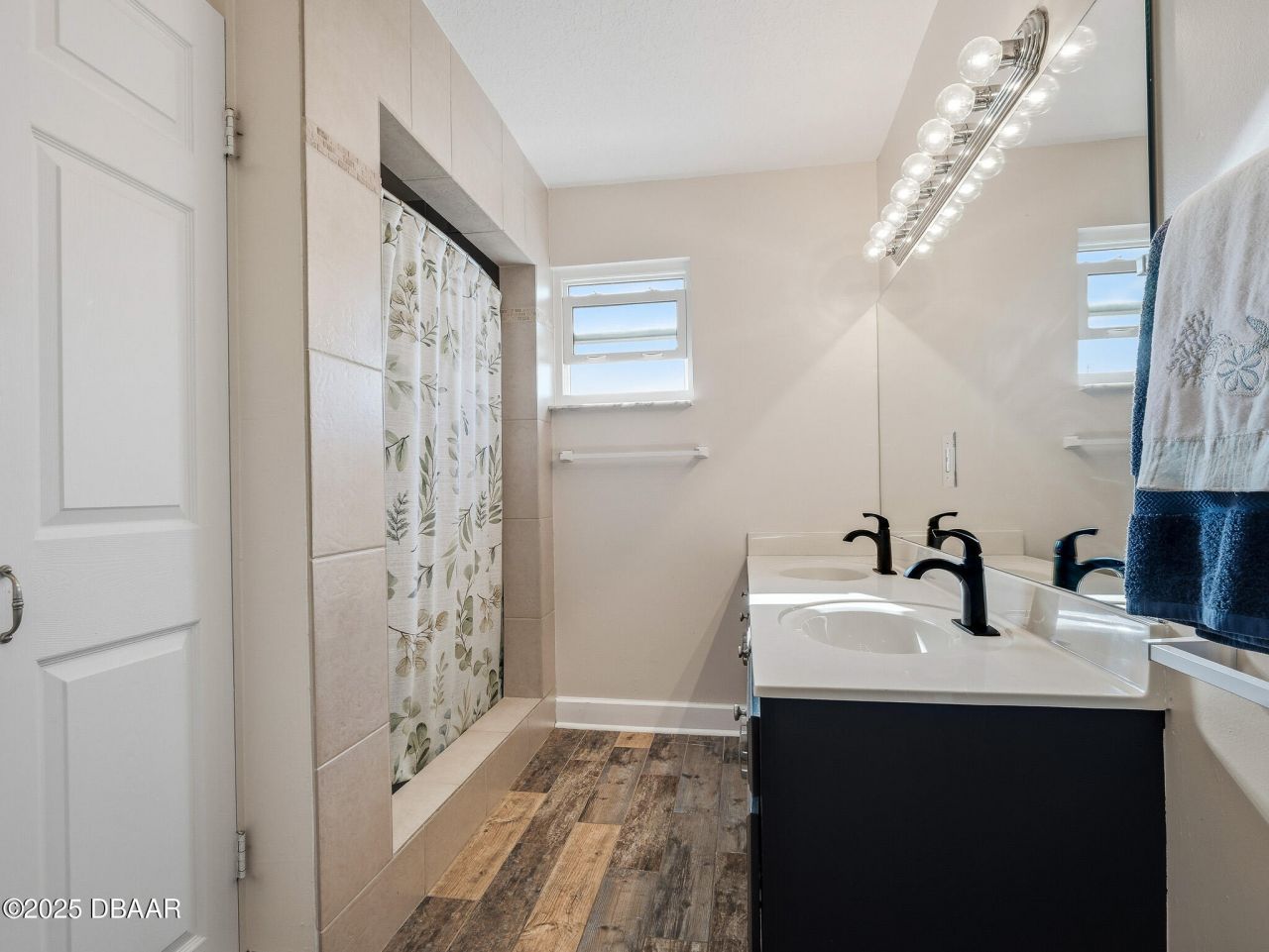 833 E 25th Avenue, New Smyrna Beach, FL 32169 Photo