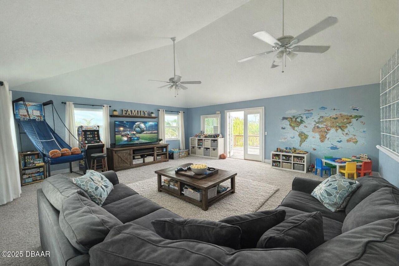 833 E 25th Avenue, New Smyrna Beach, FL 32169 Photo