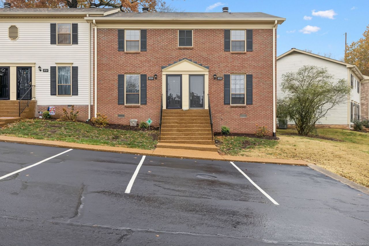 5720 Stone Brook Dr, Brentwood, TN 37027 Main Photo