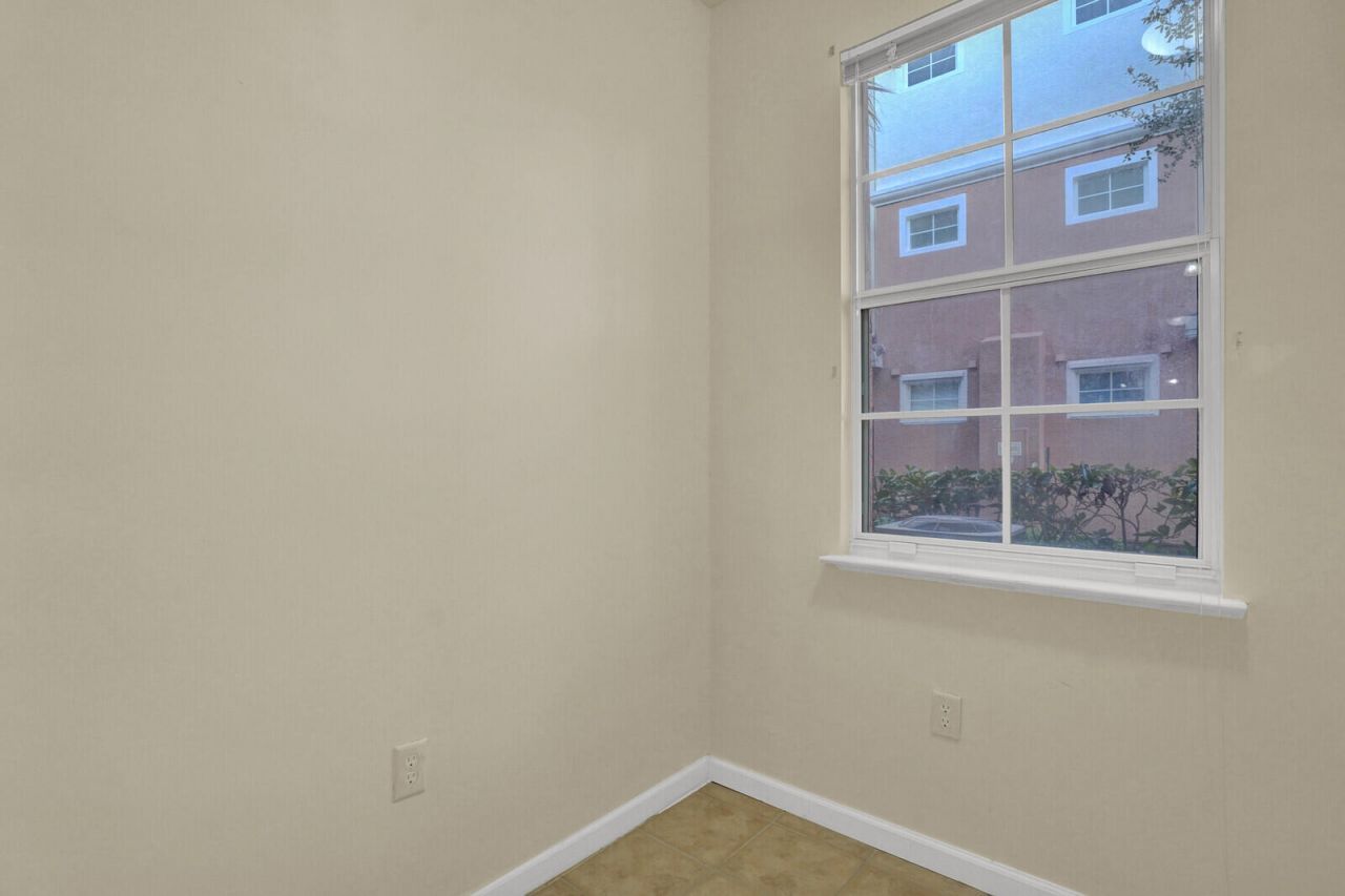 9845 Baywinds Drive, Unit 6102, West Palm Beach, FL 33411 Photo