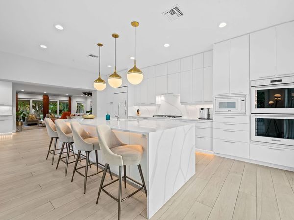 1731 NE 23rd Avenue, Fort Lauderdale, FL 33305