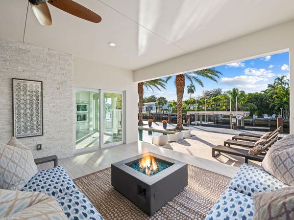 1731 NE 23rd Avenue, Fort Lauderdale, FL 33305