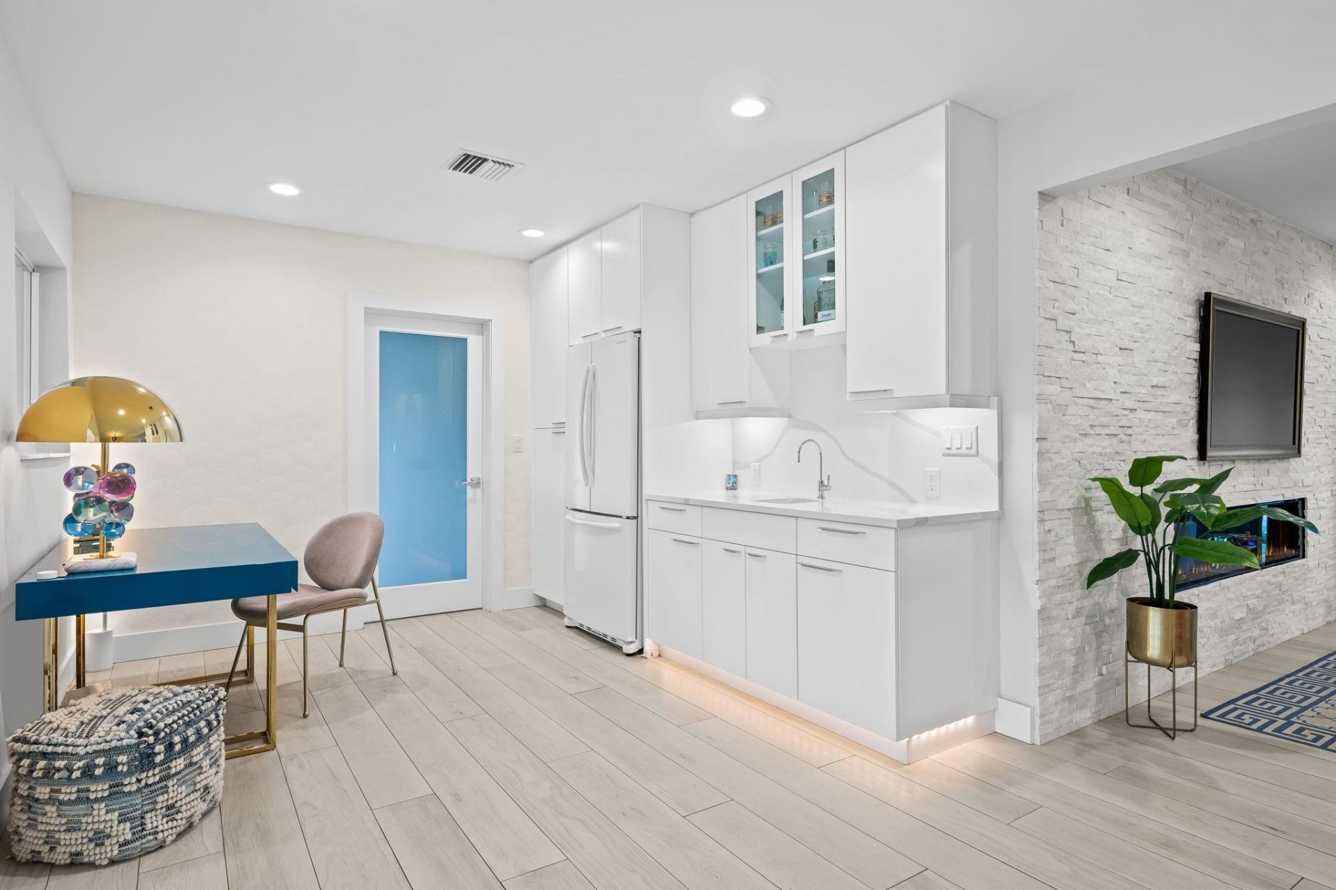 1731 NE 23rd Avenue, Fort Lauderdale, FL 33305 Photo