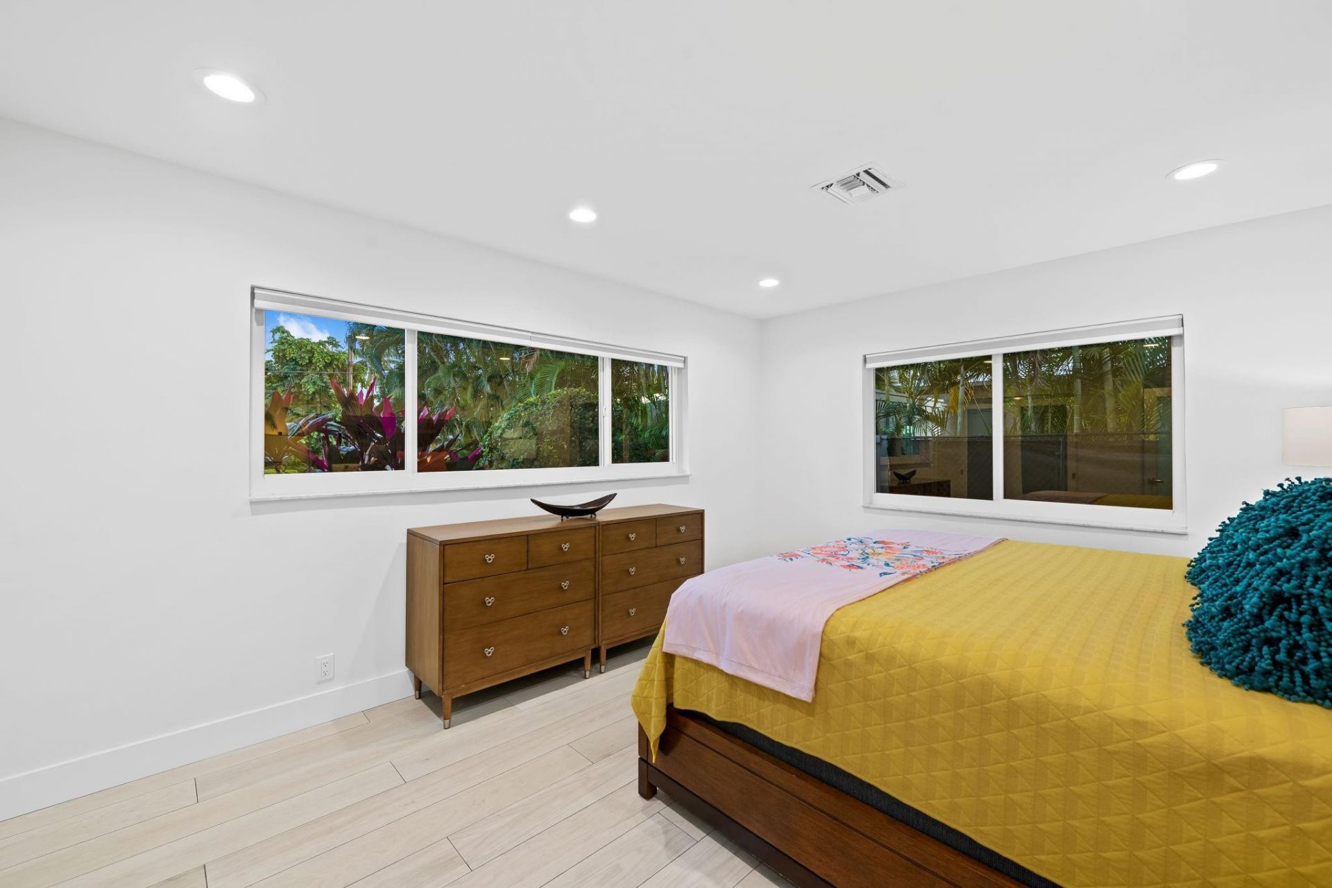 1731 NE 23rd Avenue, Fort Lauderdale, FL 33305 Photo