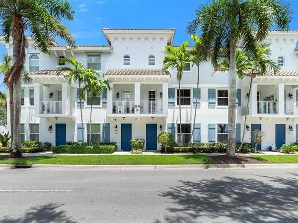 1323 Via De Pepi, Boynton Beach, FL 33426