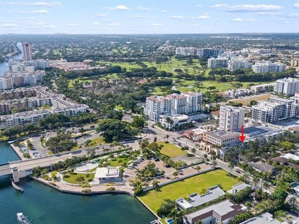 456 E Boca Raton Rd, Boca Raton, FL 33432