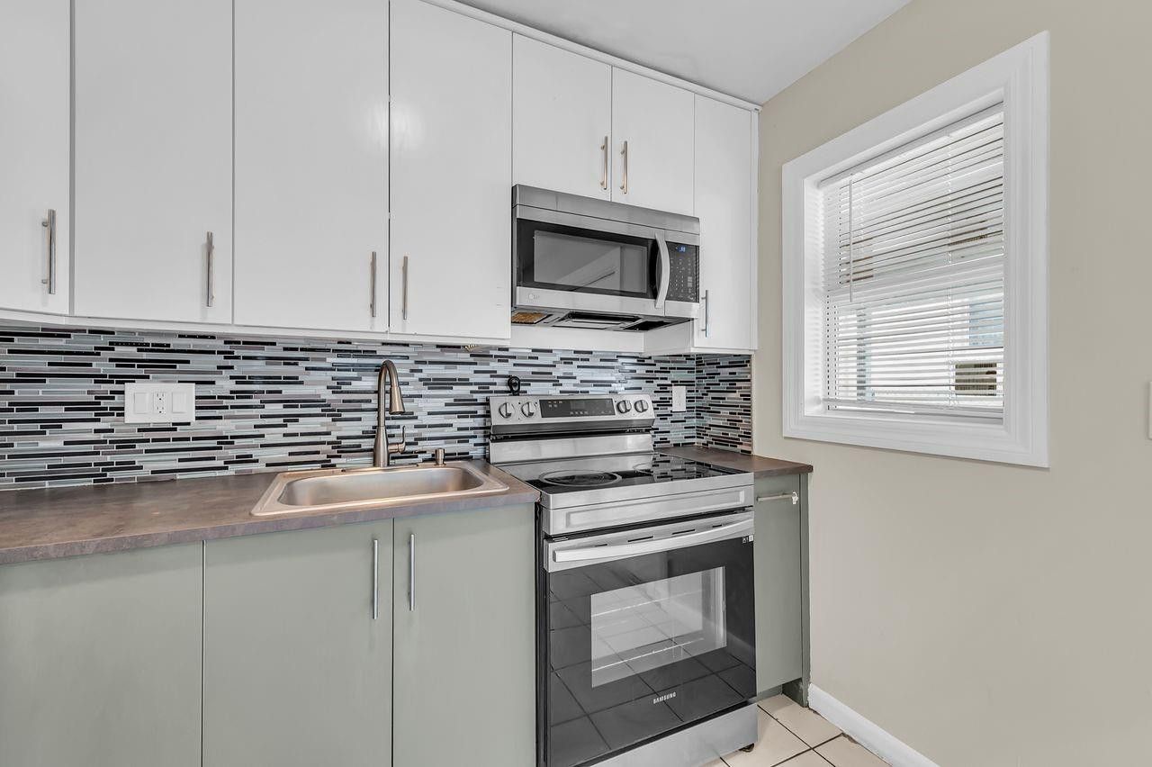 728 20th Street, West Palm Beach, FL 33407 Photo