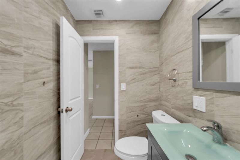 728 20th St, West Palm Beach, FL 33407 Photo