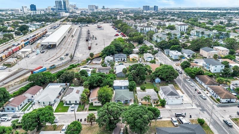 728 20th St, West Palm Beach, FL 33407 Photo