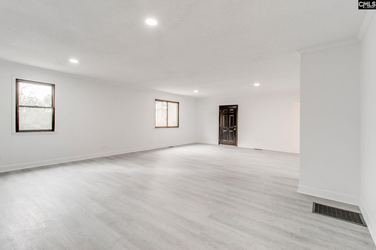 351 Boy Scout Road Photo 12