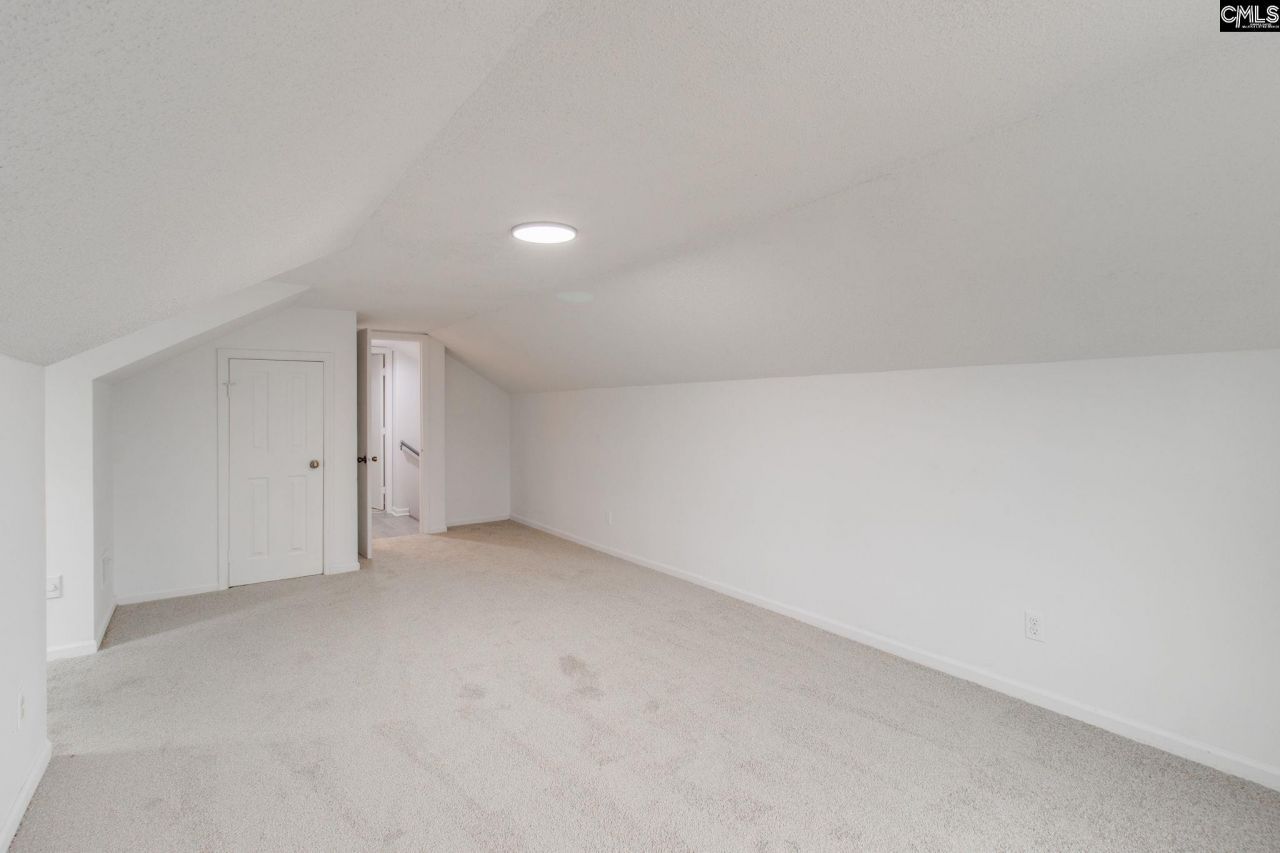 351 Boy Scout Road Photo 32