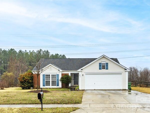 132 Sella Ridge Drive, Mount Holly, NC 28120
